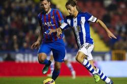 卡利亚里后防问题突出，防线稳固性受质疑-马洛卡对阵莱加内斯，谁能获得比赛胜利