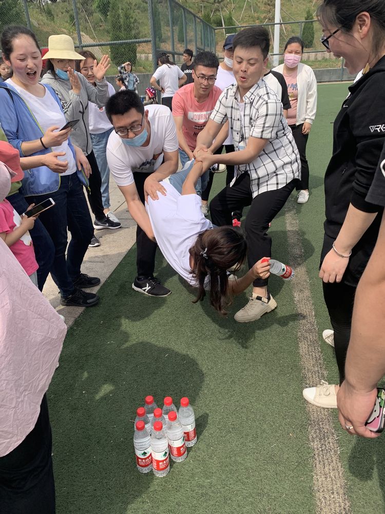 国家队团结协作取得胜利，实力不可小觑